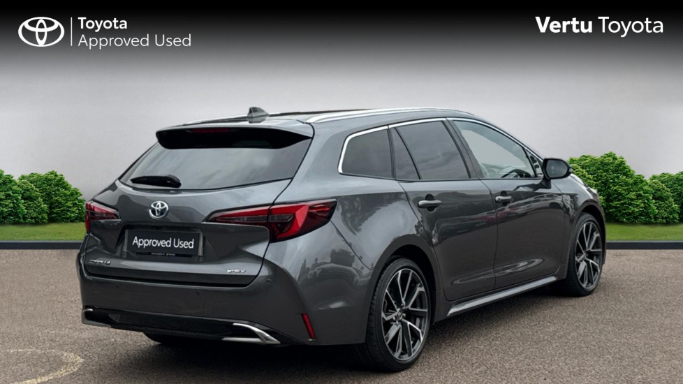 Toyota Corolla 1.8 Hybrid Excel 5dr CVT Hybrid Estate - Image 2