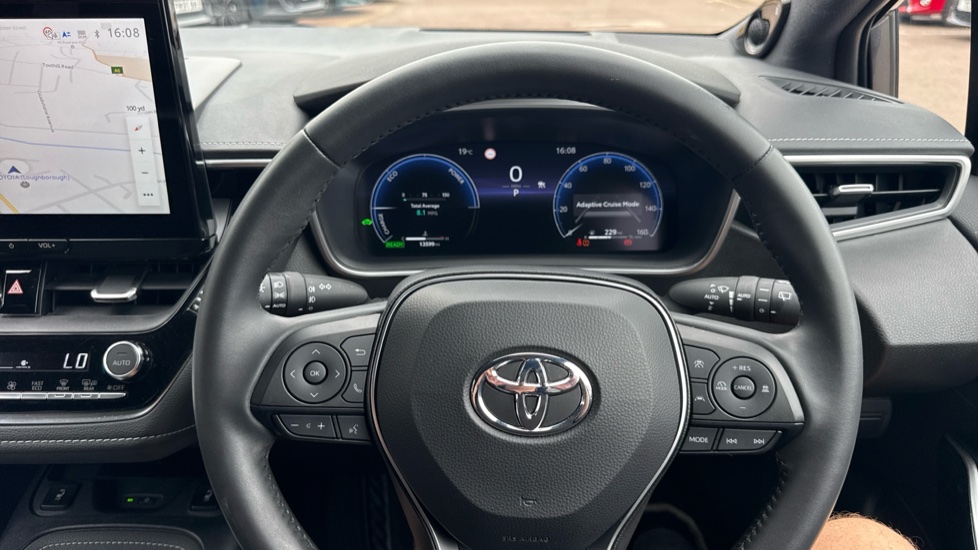 Toyota Corolla 1.8 Hybrid Excel 5dr CVT Hybrid Estate - Image 10