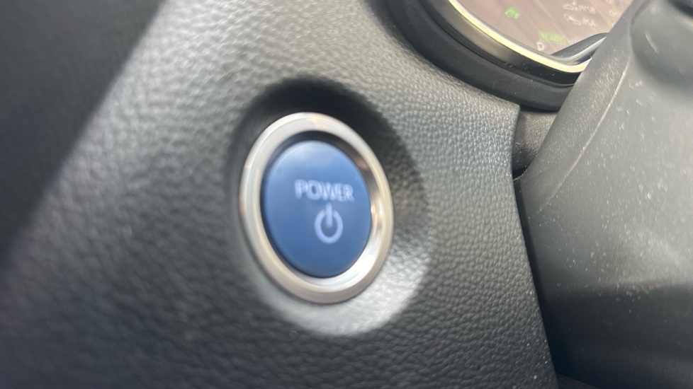 Toyota Corolla 1.8 VVT-i Hybrid Icon Tech 5dr CVT Hybrid Hatchback - Image 16