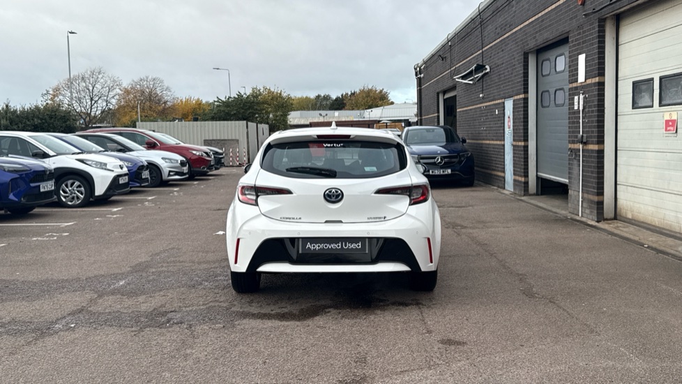 Toyota Corolla 1.8 VVT-i Hybrid Icon Tech 5dr CVT Hybrid Hatchback - Image 26
