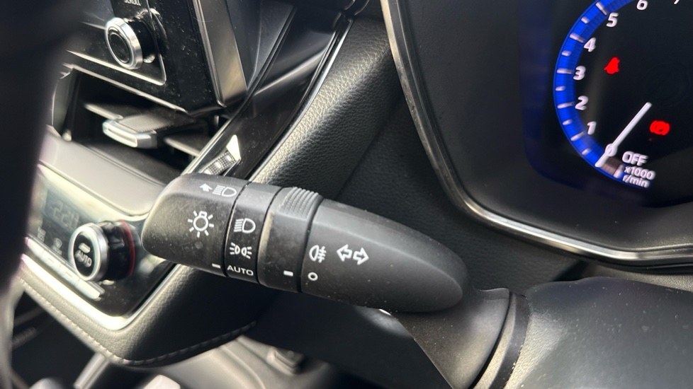 Toyota Corolla 1.8 VVT-i Hybrid Icon Tech 5dr CVT Hybrid Hatchback - Image 33