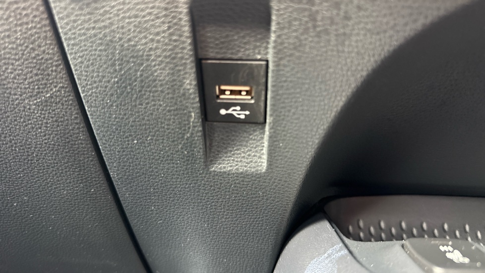 Toyota Corolla 1.8 VVT-i Hybrid Icon Tech 5dr CVT Hybrid Hatchback - Image 37