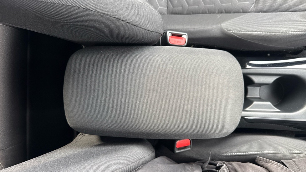 Toyota Corolla 1.8 VVT-i Hybrid Icon Tech 5dr CVT Hybrid Hatchback - Image 50