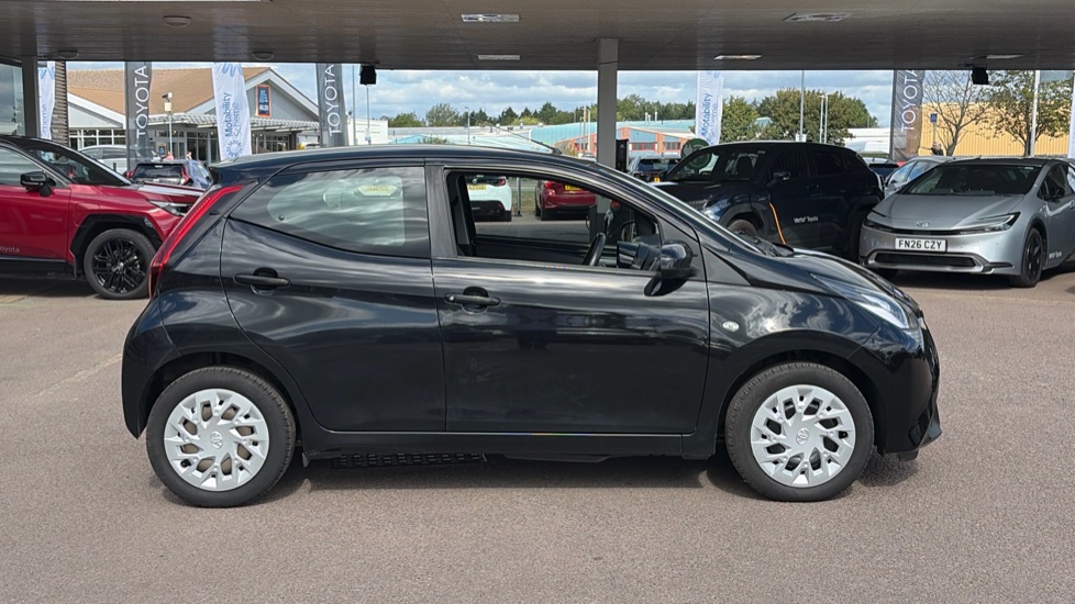 Toyota Aygo 1.0 VVT-i X-Play TSS 5dr Petrol Hatchback - Image 23