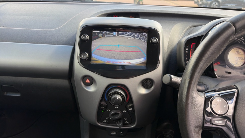 Toyota Aygo 1.0 VVT-i X-Play TSS 5dr Petrol Hatchback - Image 38