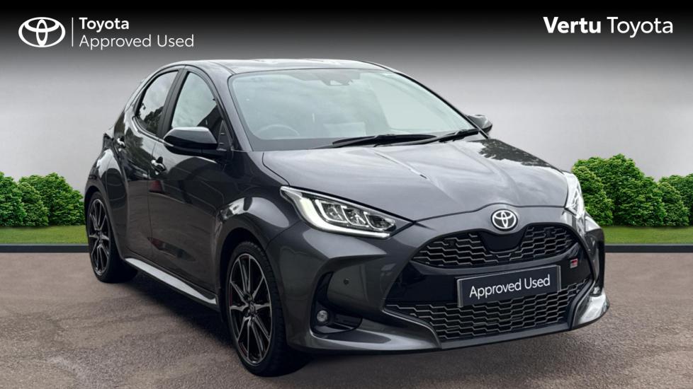 Toyota Yaris 1.5 Hybrid GR Sport 5dr CVT Hybrid Hatchback - Image 1