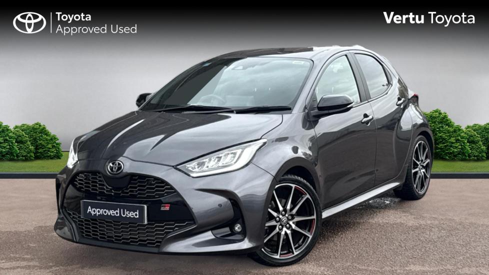 Toyota Yaris 1.5 Hybrid GR Sport 5dr CVT Hybrid Hatchback - Image 3