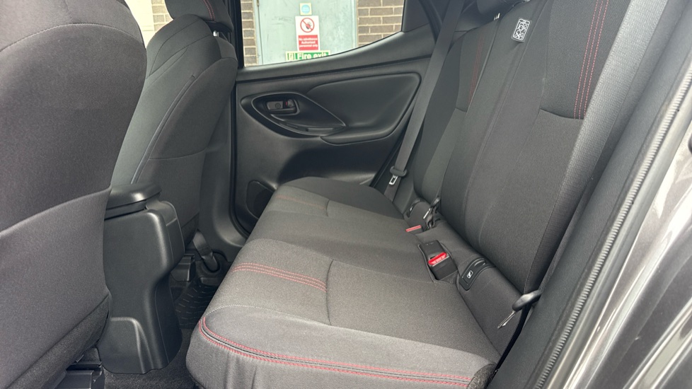 Toyota Yaris 1.5 Hybrid GR Sport 5dr CVT Hybrid Hatchback - Image 15