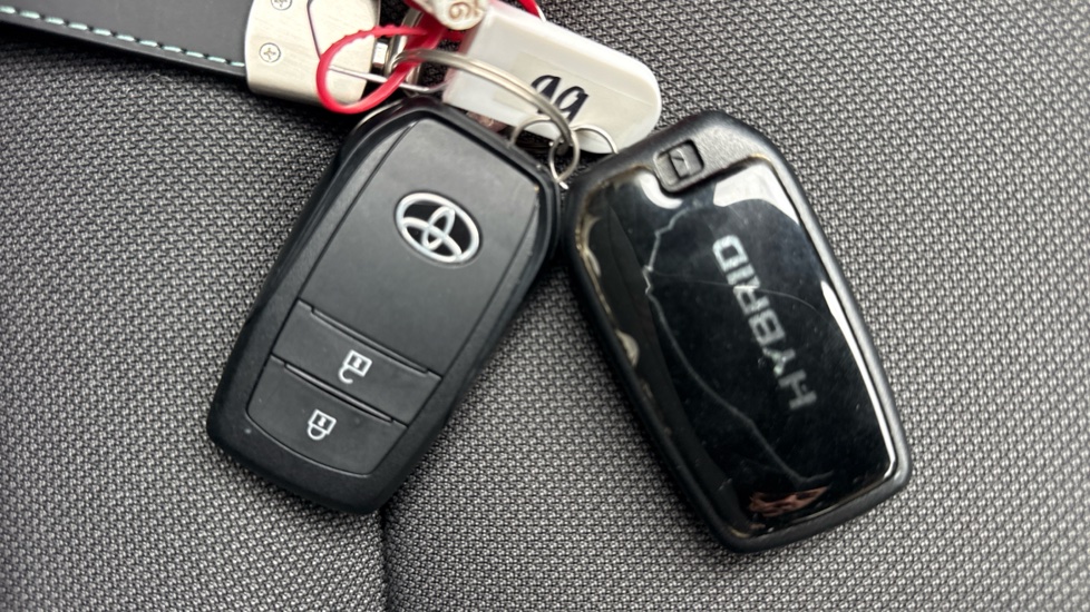 Toyota Yaris 1.5 Hybrid GR Sport 5dr CVT Hybrid Hatchback - Image 28