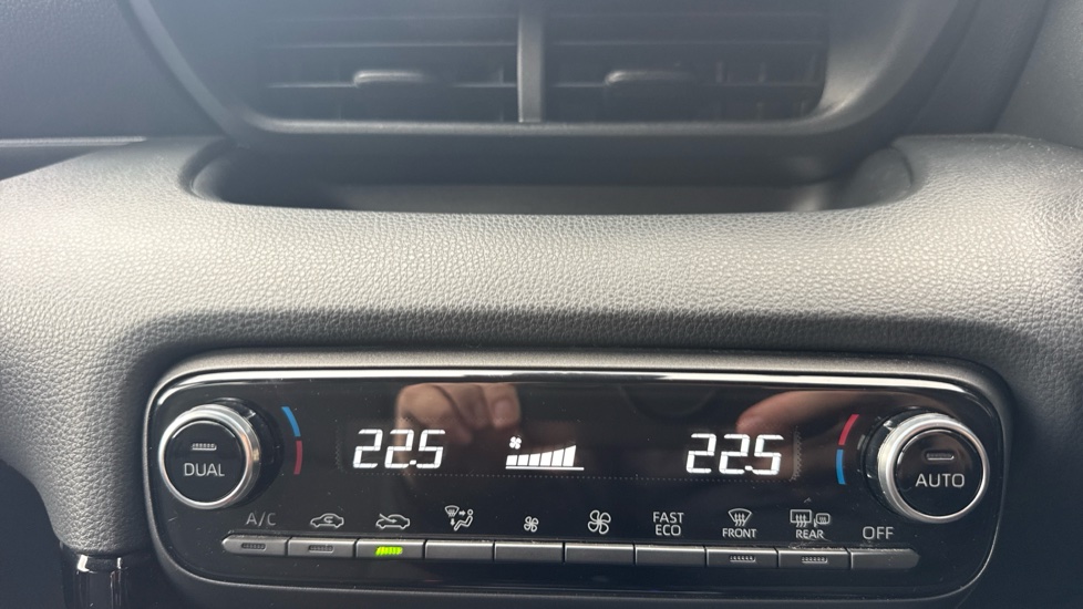Toyota Yaris 1.5 Hybrid GR Sport 5dr CVT Hybrid Hatchback - Image 35
