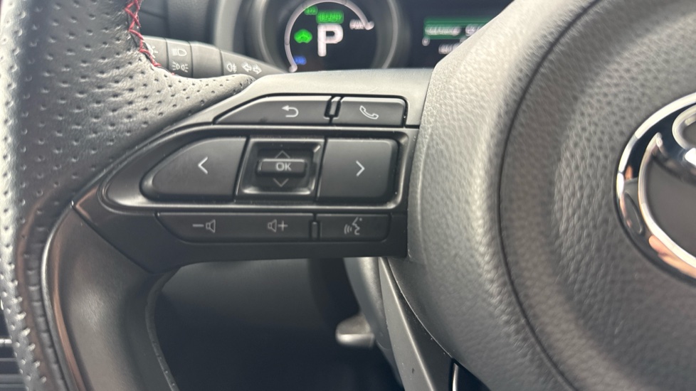 Toyota Yaris 1.5 Hybrid GR Sport 5dr CVT Hybrid Hatchback - Image 39