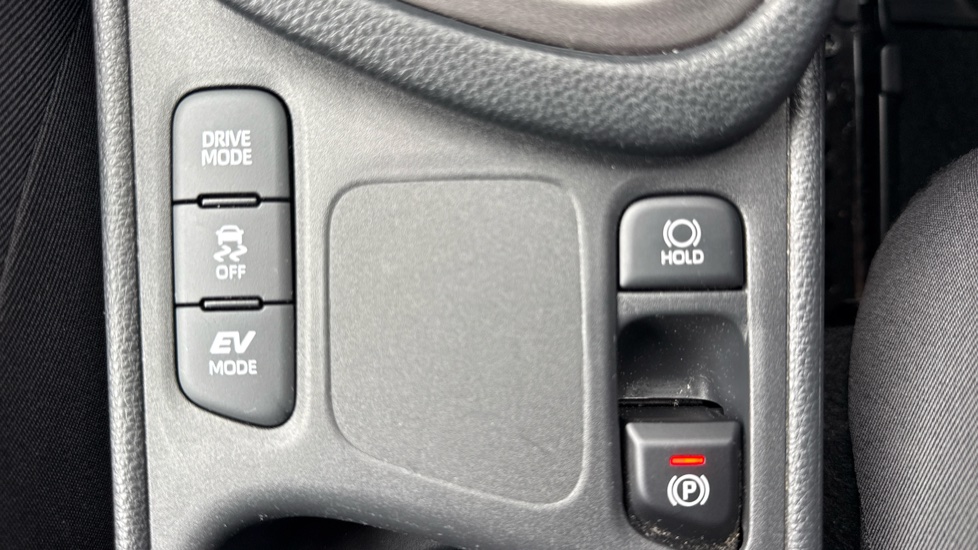 Toyota Yaris 1.5 Hybrid GR Sport 5dr CVT Hybrid Hatchback - Image 45