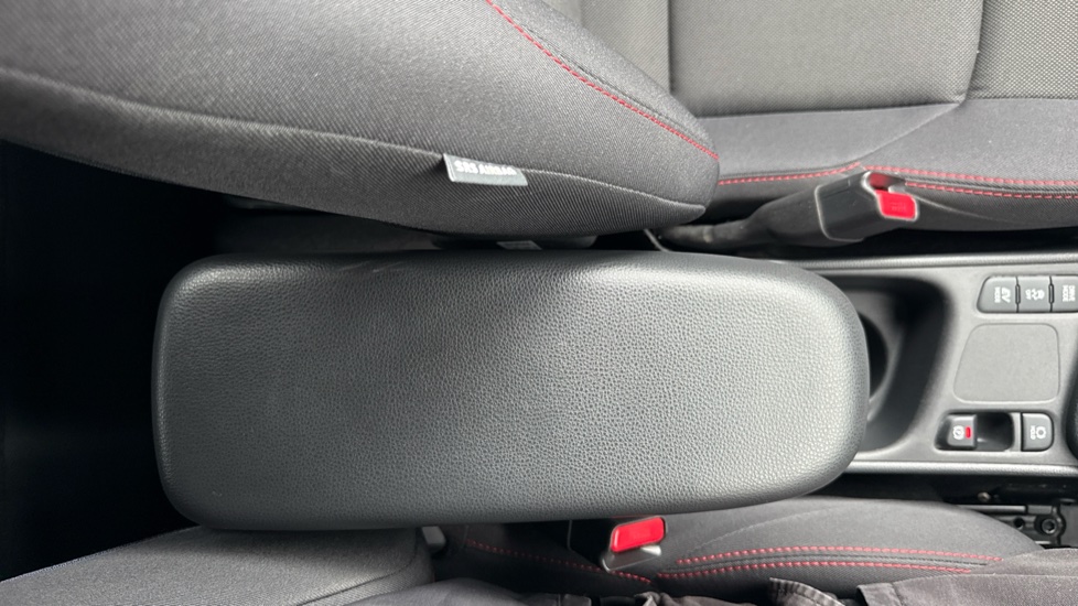 Toyota Yaris 1.5 Hybrid GR Sport 5dr CVT Hybrid Hatchback - Image 46