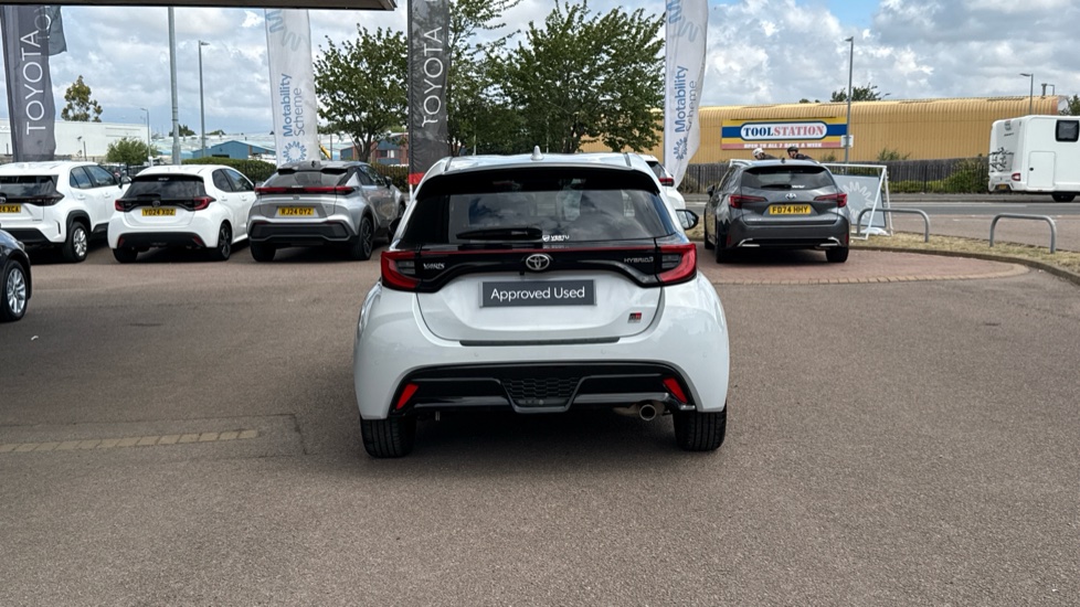 Toyota Yaris 1.5 Hybrid GR Sport 5dr CVT Hybrid Hatchback - Image 26