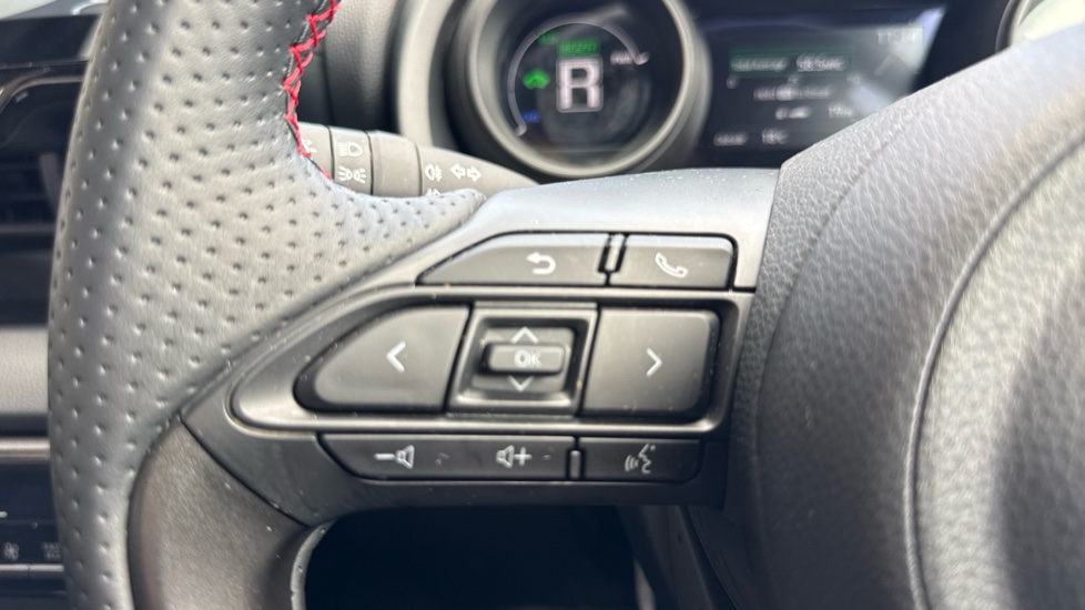 Toyota Yaris 1.5 Hybrid GR Sport 5dr CVT Hybrid Hatchback - Image 40