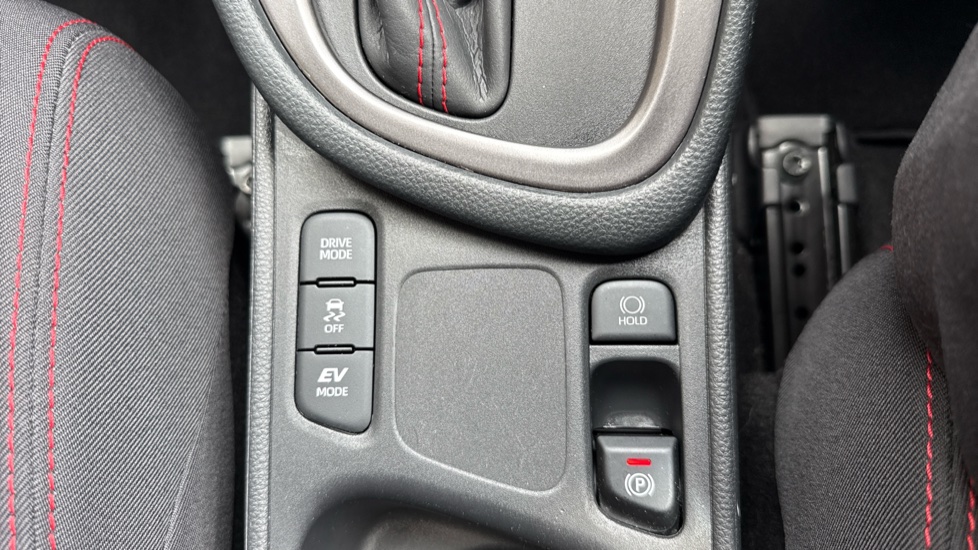 Toyota Yaris 1.5 Hybrid GR Sport 5dr CVT Hybrid Hatchback - Image 47