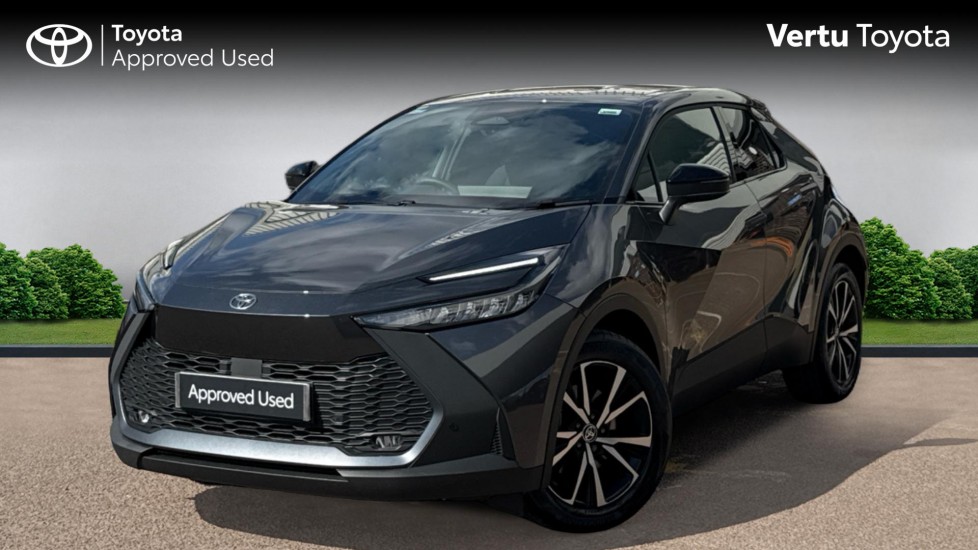 Toyota C-HR 2.0 PHEV Design 5dr CVT Hatchback - Image 3