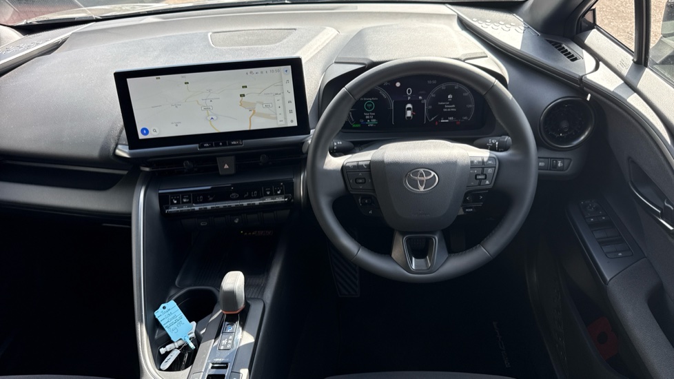Toyota C-HR 2.0 PHEV Design 5dr CVT Hatchback - Image 6