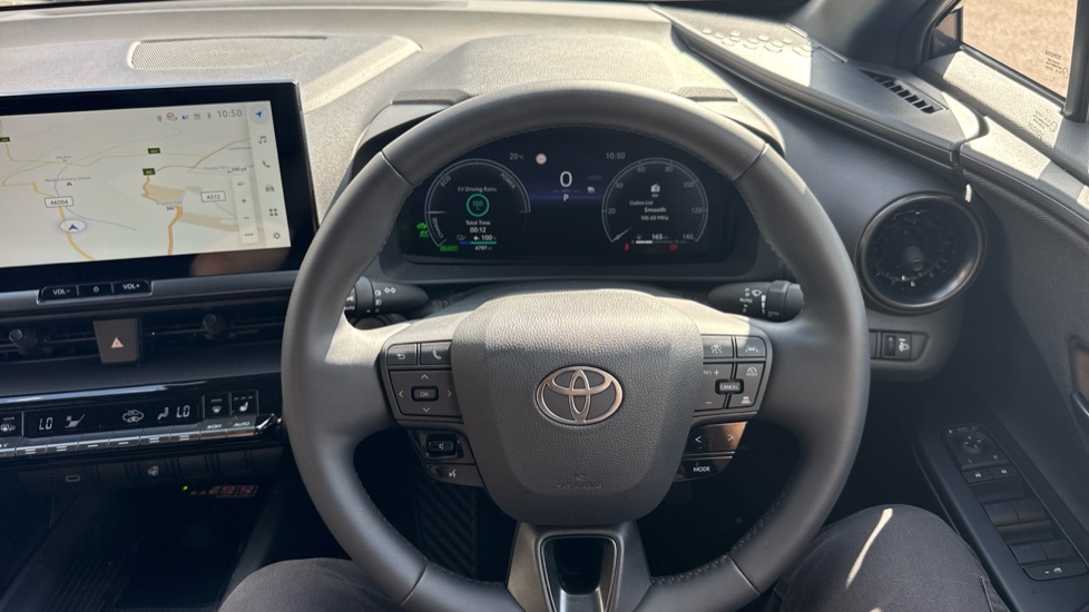 Toyota C-HR 2.0 PHEV Design 5dr CVT Hatchback - Image 7