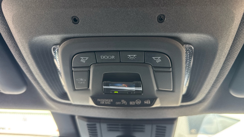 Toyota C-HR 2.0 PHEV Design 5dr CVT Hatchback - Image 47