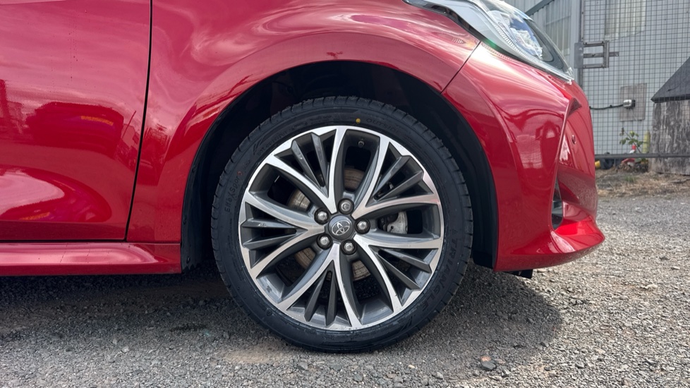 Toyota Yaris 1.5 Hybrid Excel 5dr CVT Hybrid Hatchback - Image 25