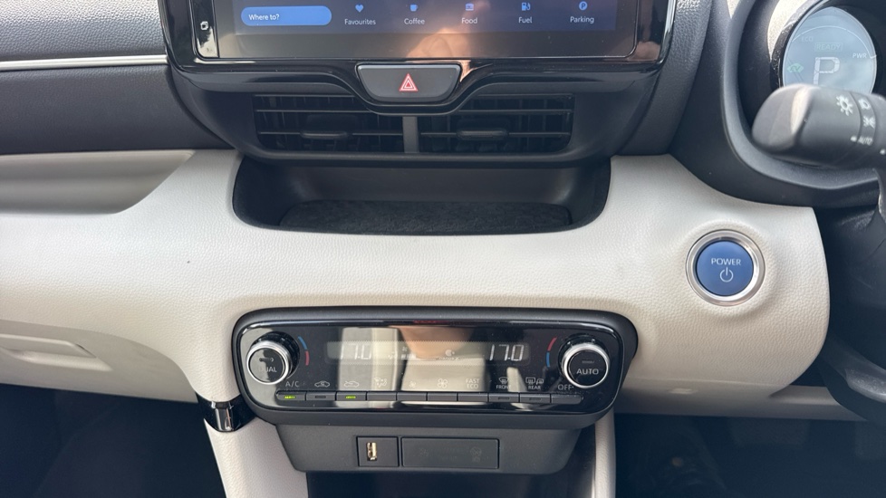 Toyota Yaris 1.5 Hybrid Excel 5dr CVT Hybrid Hatchback - Image 34