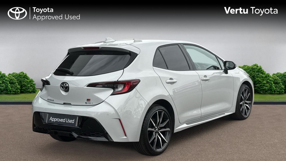 Toyota Corolla 2.0 Hybrid GR Sport 5dr CVT Hybrid Hatchback - Image 2