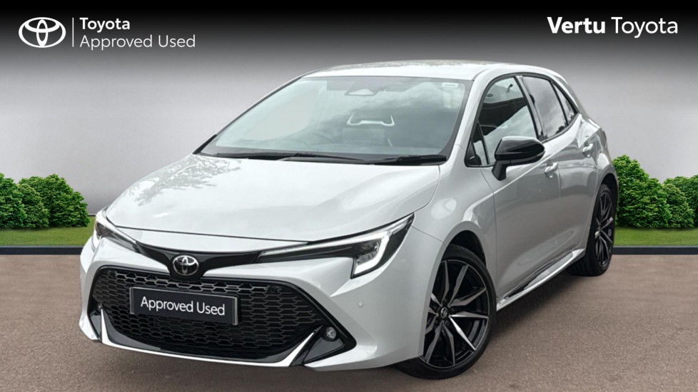 Toyota Corolla 2.0 Hybrid GR Sport 5dr CVT Hybrid Hatchback - Image 3