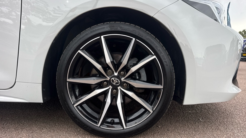 Toyota Corolla 2.0 Hybrid GR Sport 5dr CVT Hybrid Hatchback - Image 25