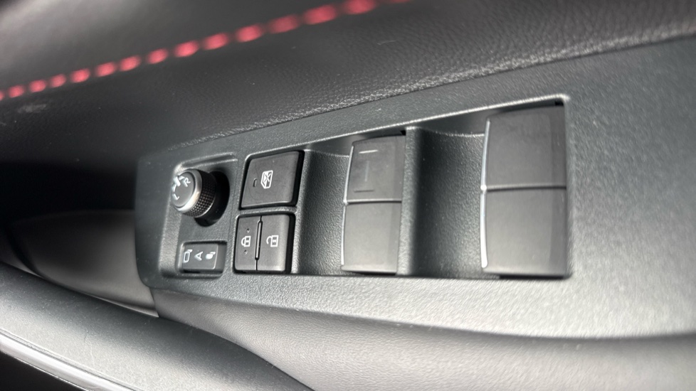 Toyota Corolla 2.0 Hybrid GR Sport 5dr CVT Hybrid Hatchback - Image 31
