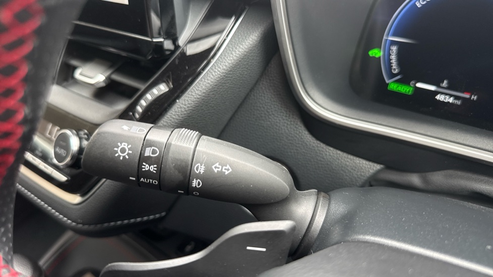 Toyota Corolla 2.0 Hybrid GR Sport 5dr CVT Hybrid Hatchback - Image 32