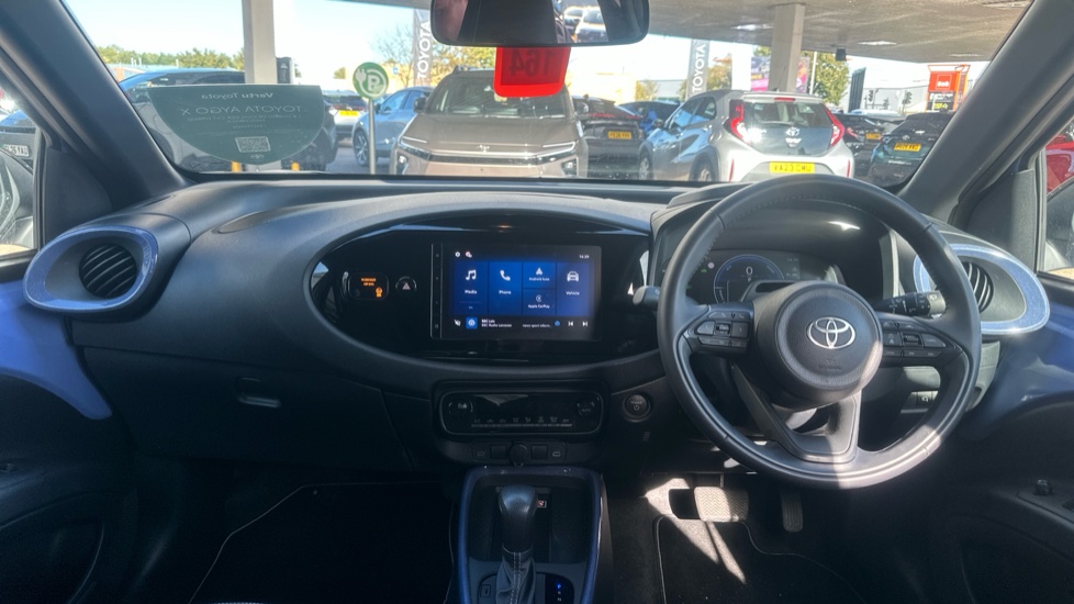 Toyota Aygo X 1.5 Hybrid Design 5dr CVT Hybrid Hatchback - Image 6