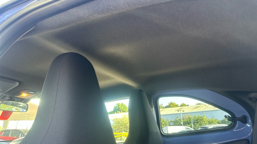 Toyota Aygo X 1.5 Hybrid Design 5dr CVT Hybrid Hatchback - Image 19