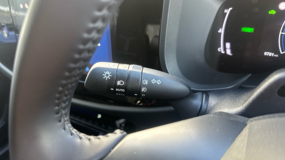 Toyota Aygo X 1.5 Hybrid Design 5dr CVT Hybrid Hatchback - Image 31
