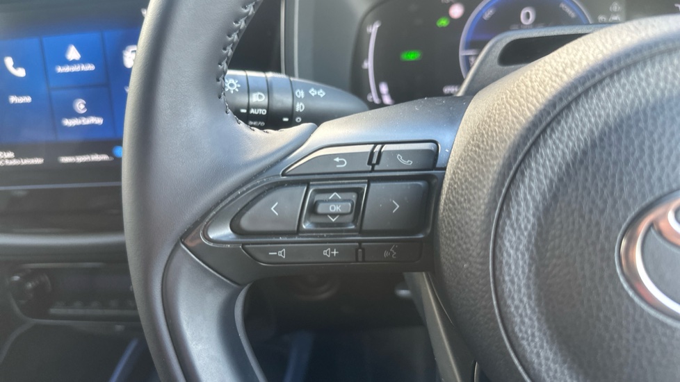 Toyota Aygo X 1.5 Hybrid Design 5dr CVT Hybrid Hatchback - Image 34