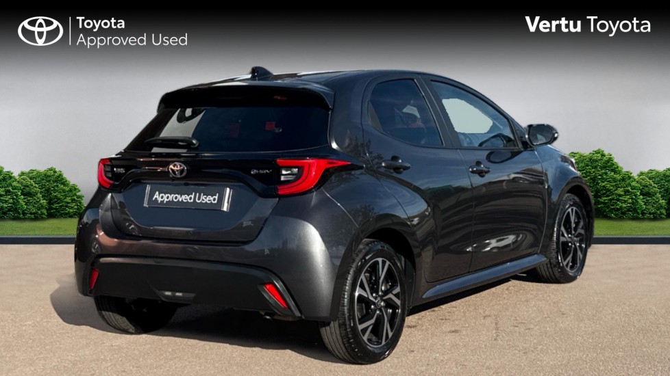 Toyota Yaris 1.5 Hybrid Design 5dr CVT Hybrid Hatchback - Image 2
