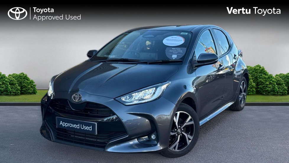 Toyota Yaris 1.5 Hybrid Design 5dr CVT Hybrid Hatchback - Image 3