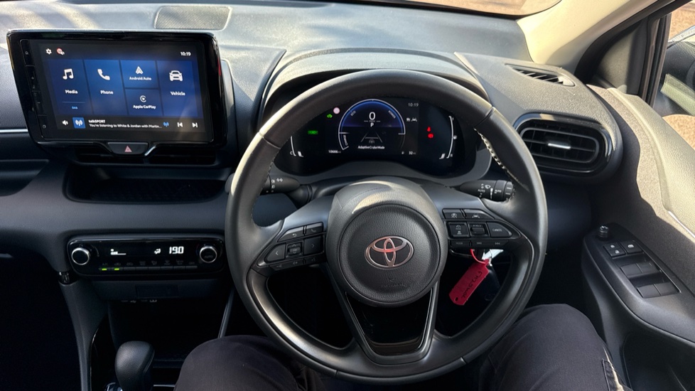 Toyota Yaris 1.5 Hybrid Design 5dr CVT Hybrid Hatchback - Image 10