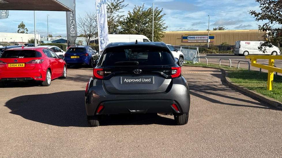 Toyota Yaris 1.5 Hybrid Design 5dr CVT Hybrid Hatchback - Image 26