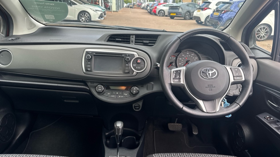 Toyota Yaris 1.33 VVT-i Icon+ 5dr Multidrive S Petrol Hatchback - Image 6