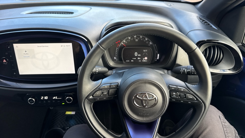 Toyota Aygo X 1.0 VVT-i Exclusive 5dr Petrol Hatchback - Image 7