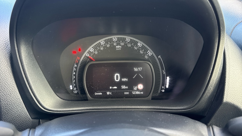 Toyota Aygo X 1.0 VVT-i Exclusive 5dr Petrol Hatchback - Image 11