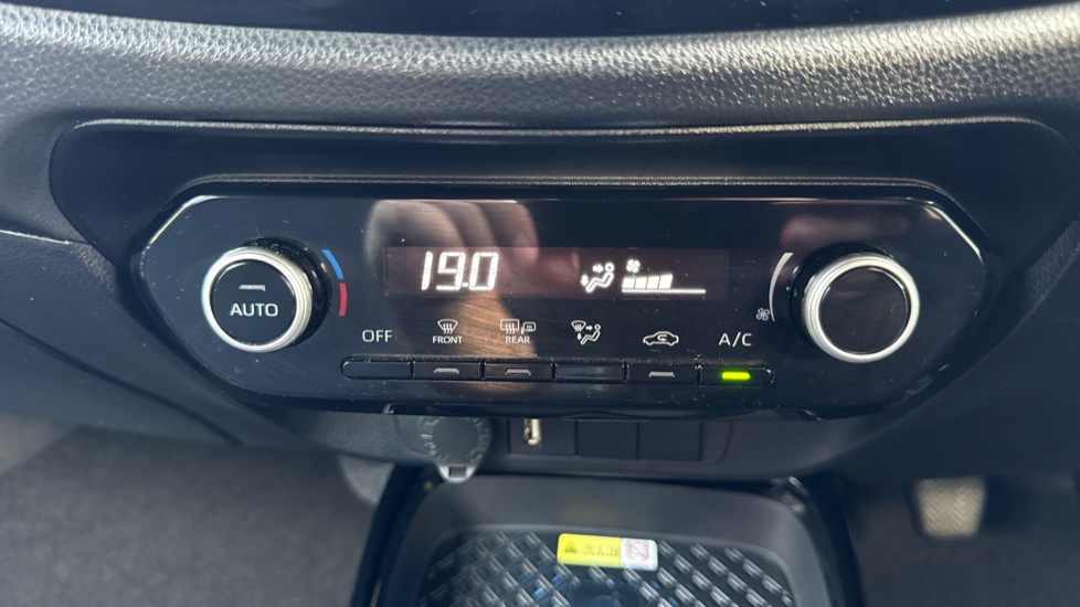 Toyota Aygo X 1.0 VVT-i Exclusive 5dr Petrol Hatchback - Image 35