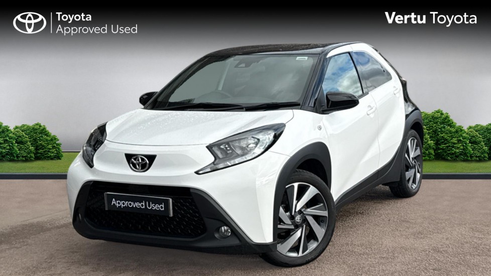 Toyota Aygo X 1.0 VVT-i Edge 5dr Petrol Hatchback - Image 3