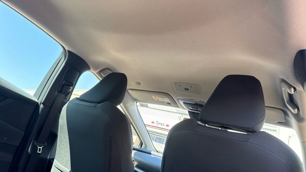 Toyota Prius 2.0 PHEV Design 5dr CVT Hatchback - Image 19