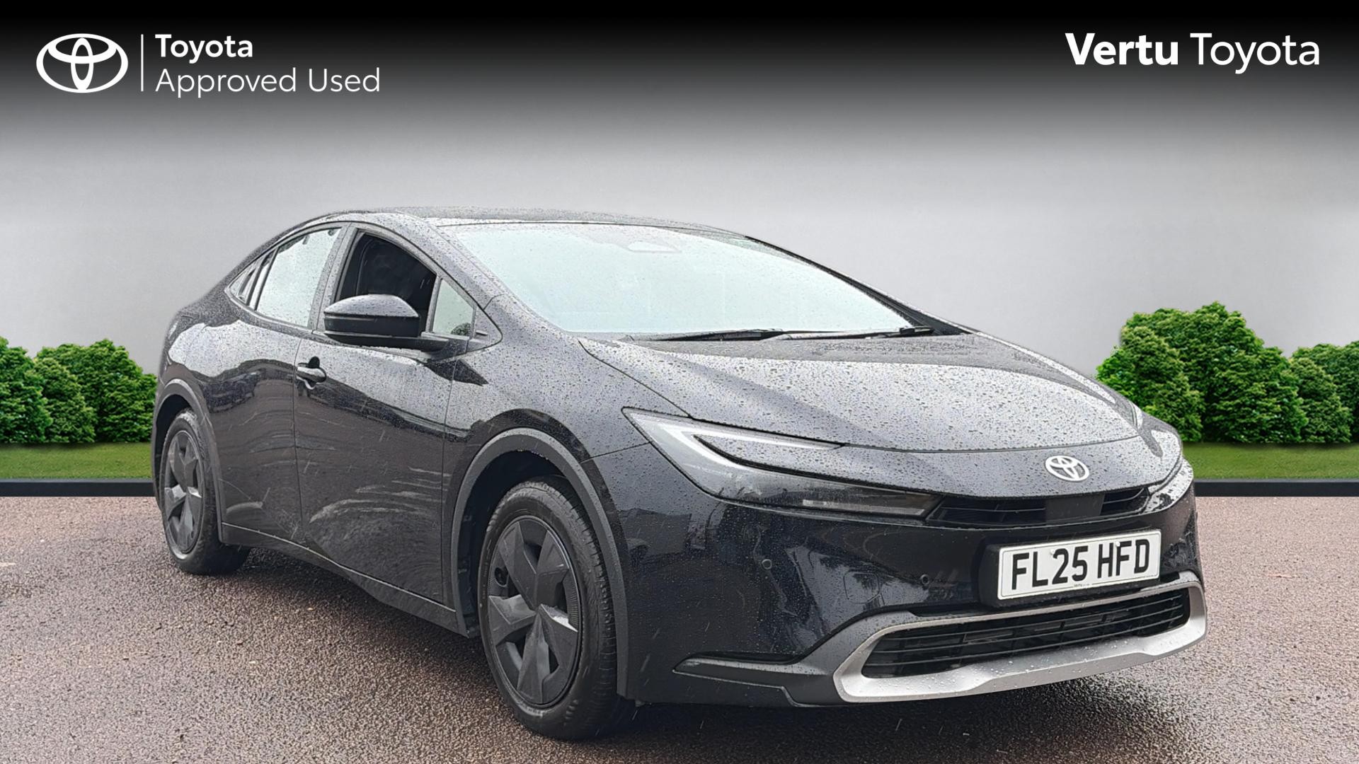 Toyota Prius listing photo