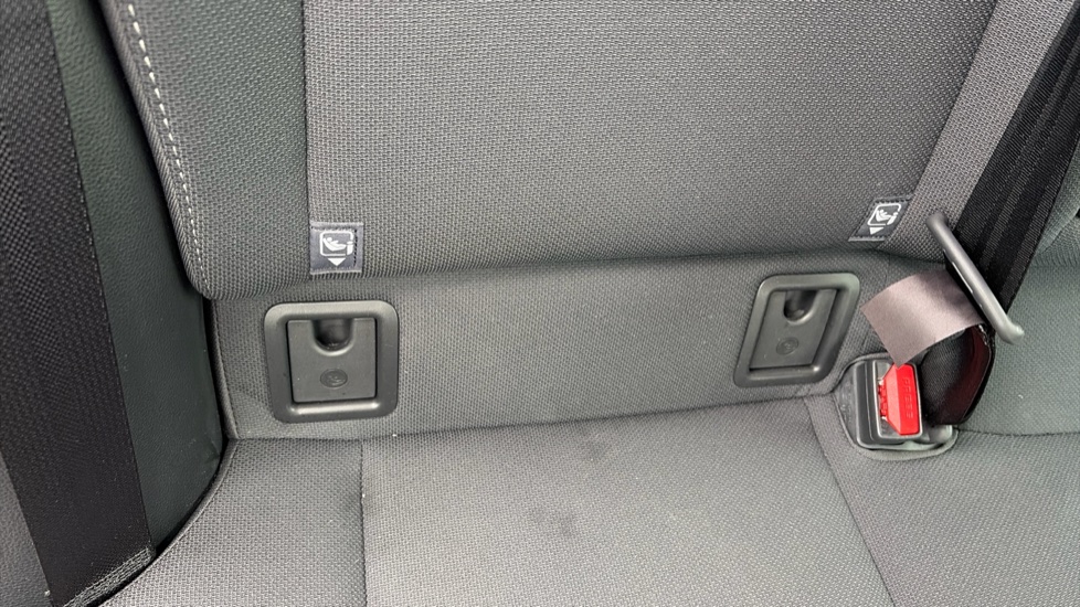 Toyota Prius 2.0 PHEV Design 5dr CVT Hatchback - Image 14
