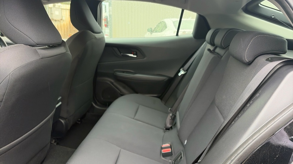 Toyota Prius 2.0 PHEV Design 5dr CVT Hatchback - Image 15