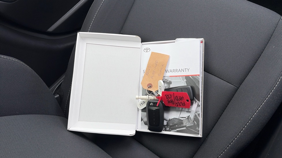 Toyota Prius 2.0 PHEV Design 5dr CVT Hatchback - Image 27