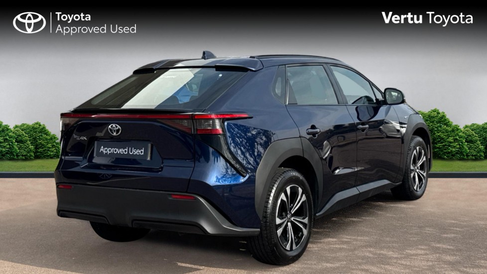 Toyota bZ4X 150kW Pure 71.4kWh 5dr Auto [11kW] Electric Hatchback - Image 2